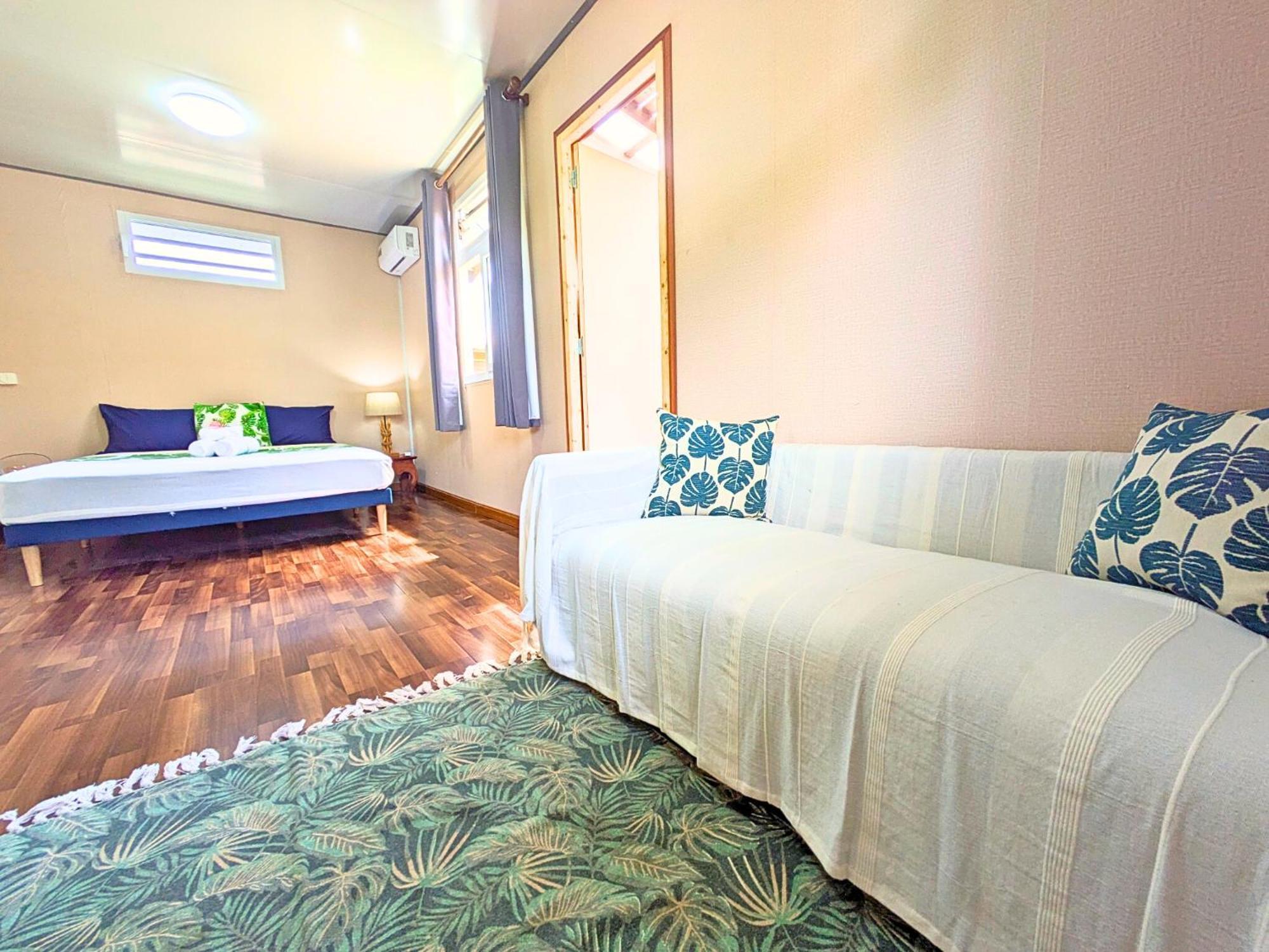 Natura Om Teahupoo Surf Lodge Toanoano Εξωτερικό φωτογραφία